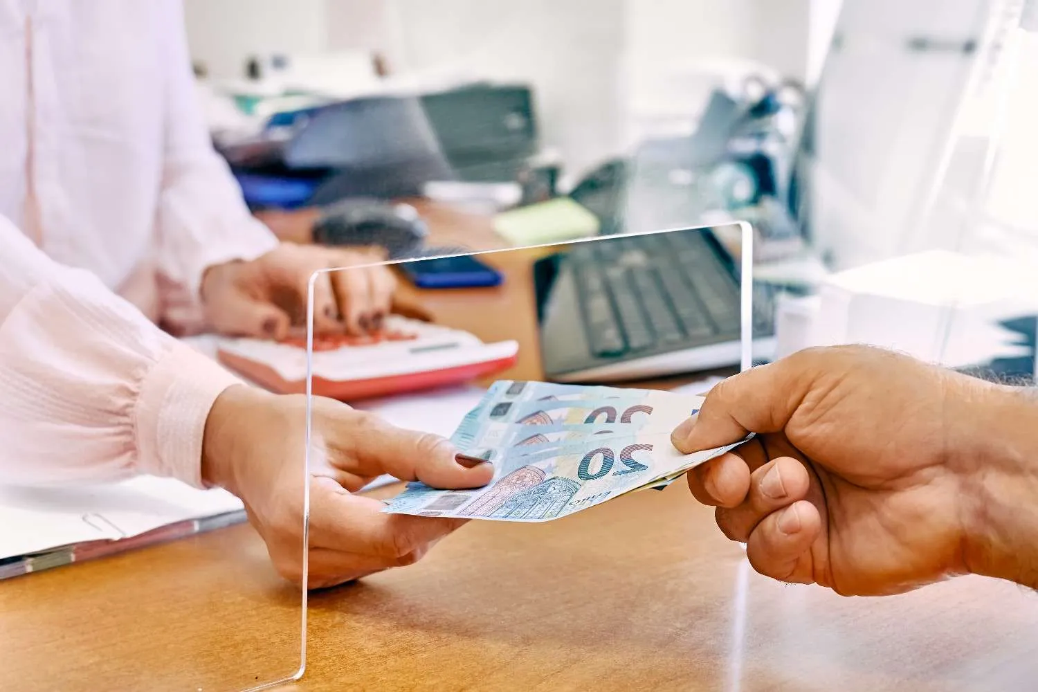 Money Exchange in Hong Kong